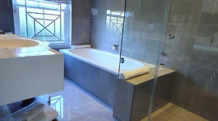 Fleur du Soleil Luxury Guesthouse