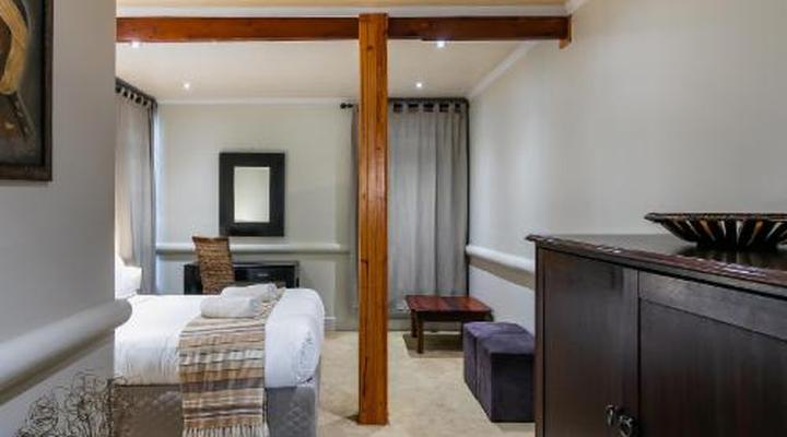 Knysna Lodge Self Catering Accommodation