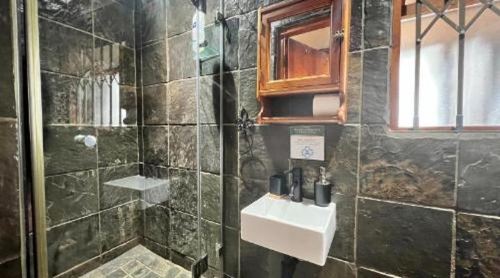 Knysna Lodge Self Catering Accommodation