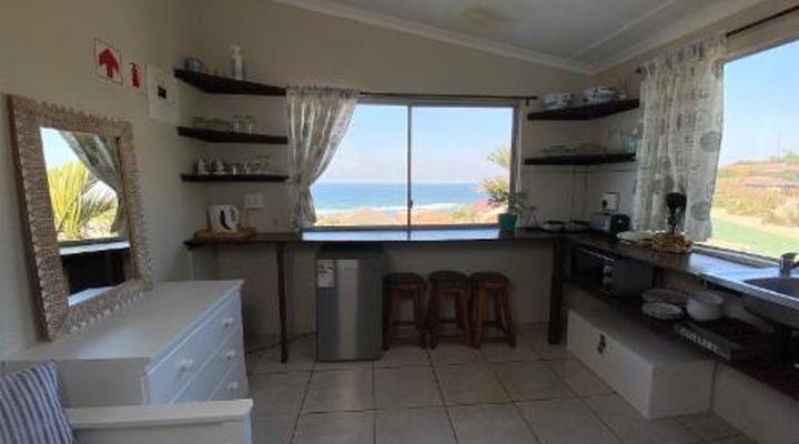 Ansteys Beach Self-Catering and Backpackers