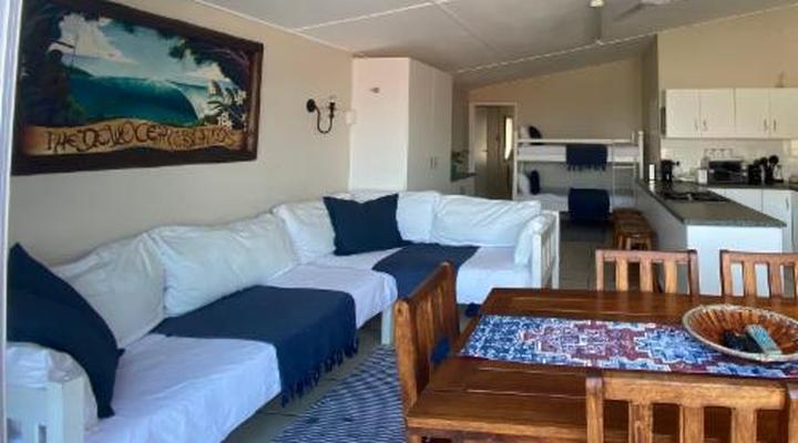 Ansteys Beach Self-Catering and Backpackers