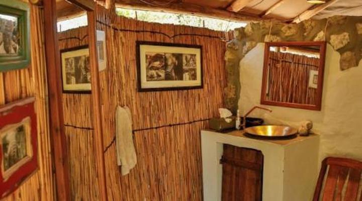 Meno a Kwena Tented Camp