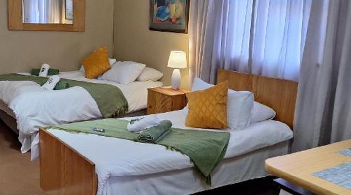 Klipwerf Self-catering and Camping