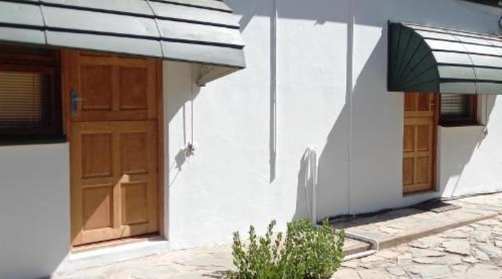 Klipwerf Self-catering and Camping