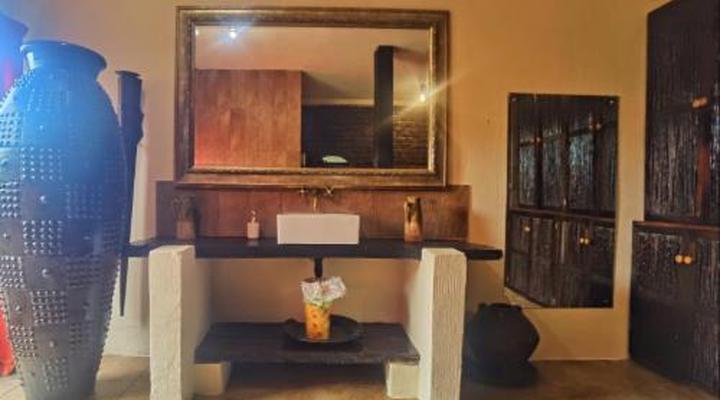 Camelot Boutique Hotel