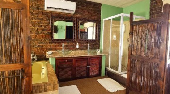 Camelot Boutique Hotel