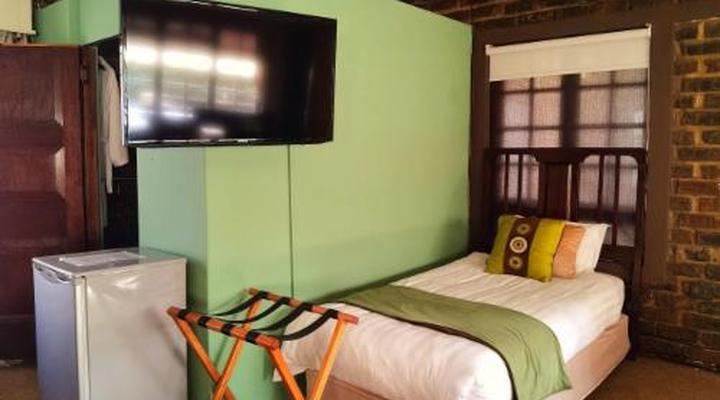 Camelot Boutique Hotel