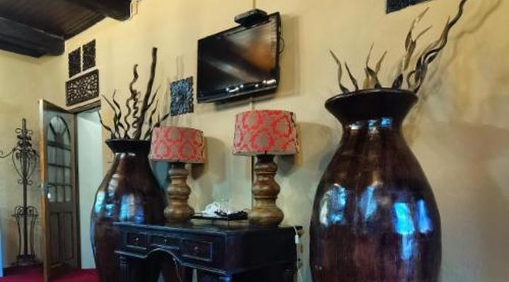 Camelot Boutique Hotel