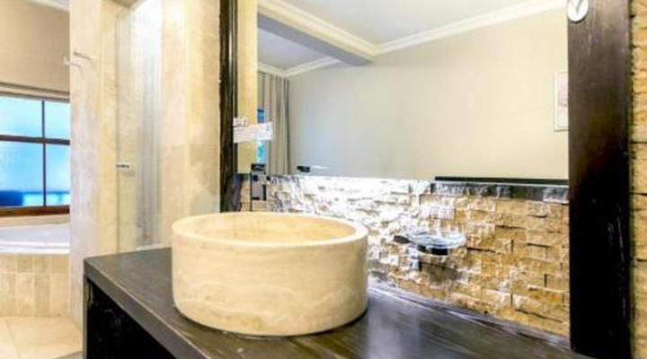 OR Tambo Guest House