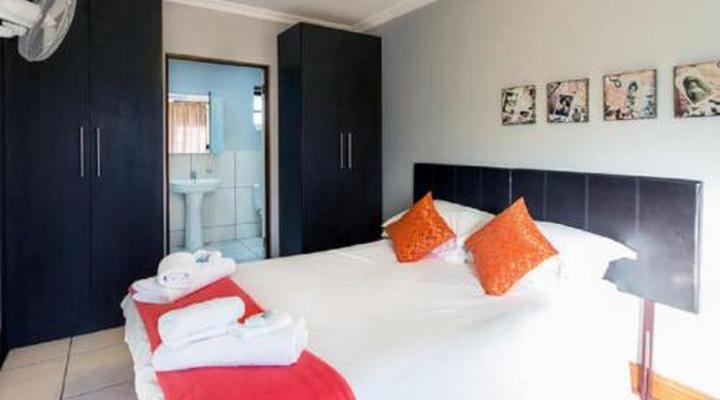 OR Tambo Guest House