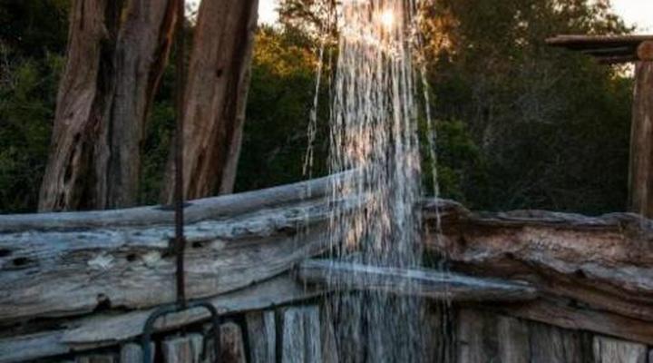 HillsNek Safari Camp