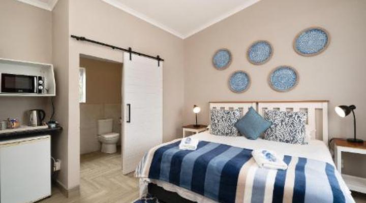 Admirals Lodge Guest House