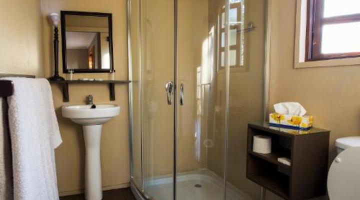 Leeuwenhof Country Lodge & Garden Spa