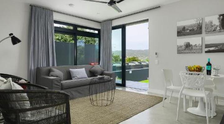 Sunset Splendour Guesthouse