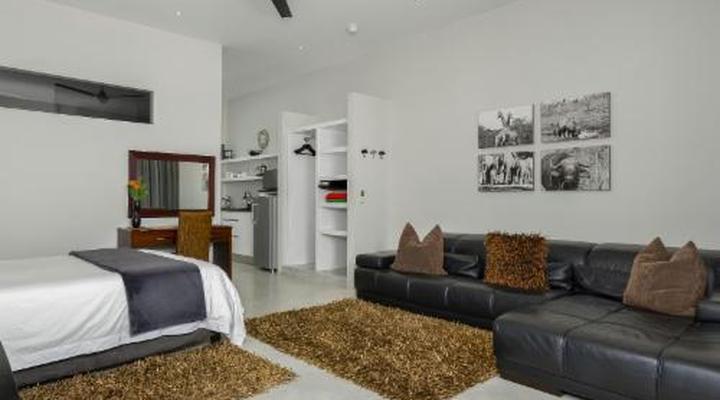 Sunset Splendour Guesthouse