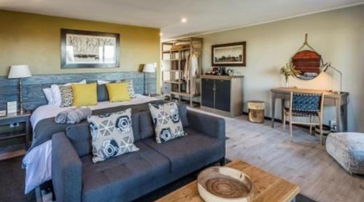 Kariega Game Reserve Main Lodge