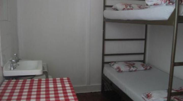 Lighthouse Farm Lodge & Backpackers