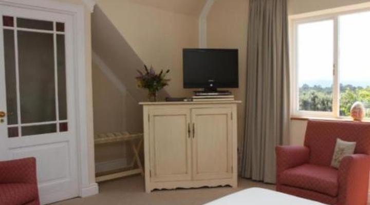 Fynbos Ridge Country House & Cottages