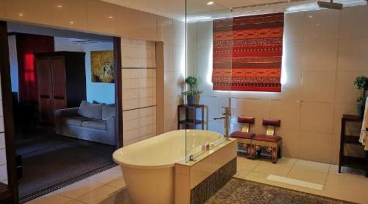 Inverdoorn Game Reserve