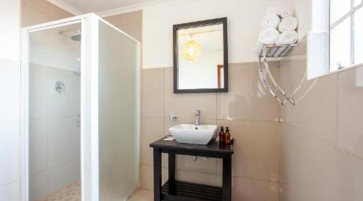 Inverdoorn Game Reserve