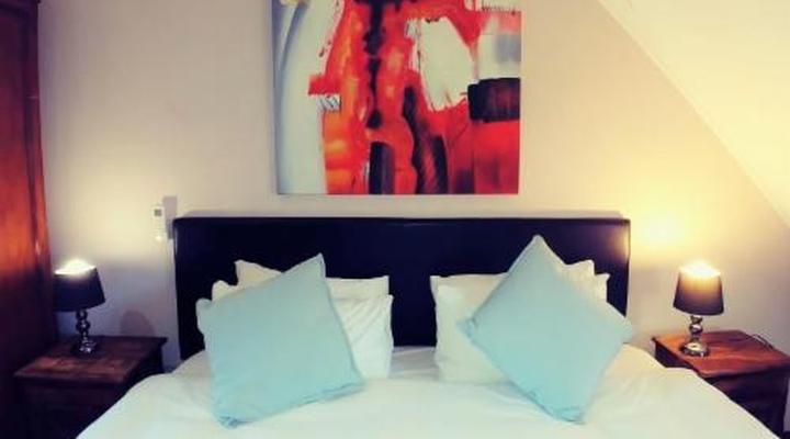 Winelands Villa Guesthouse and Cottages