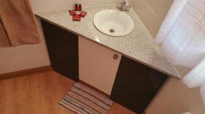 Shingalana Guest House