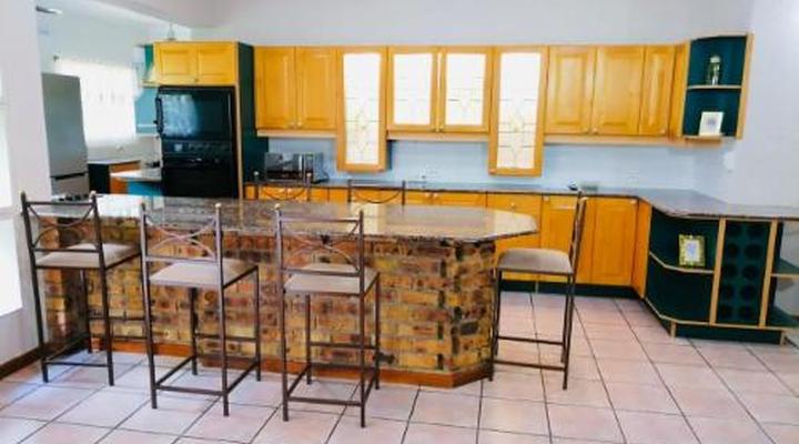 Shingalana Guest House