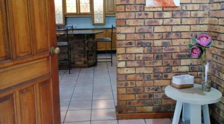 Shingalana Guest House