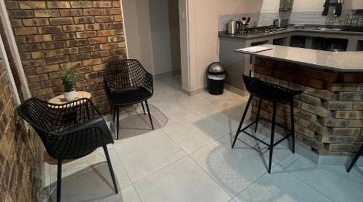 Shingalana Guest House