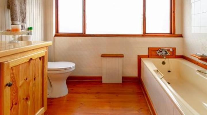 Two King George's Guest House