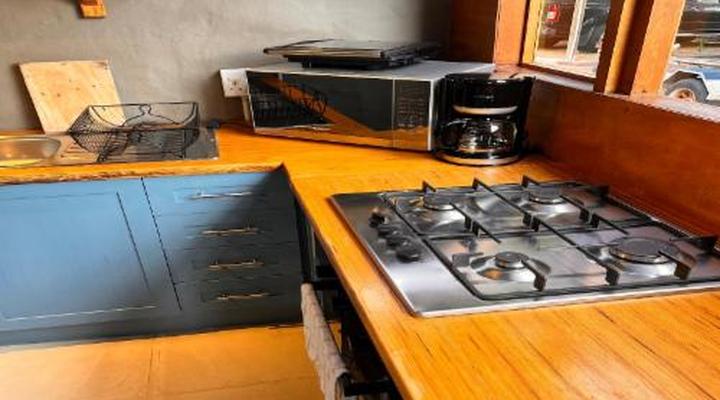 4 Wild Rose Country Lodge