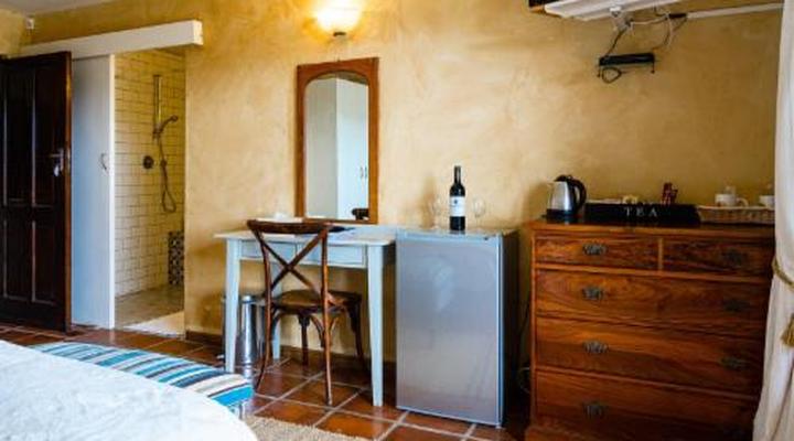 4 Wild Rose Country Lodge