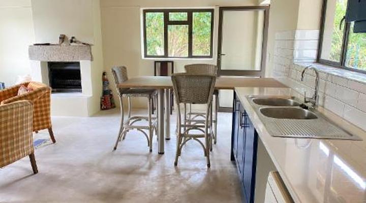 4 Wild Rose Country Lodge