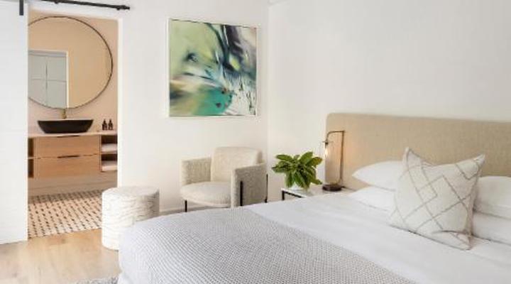 The Clarendon Fresnaye