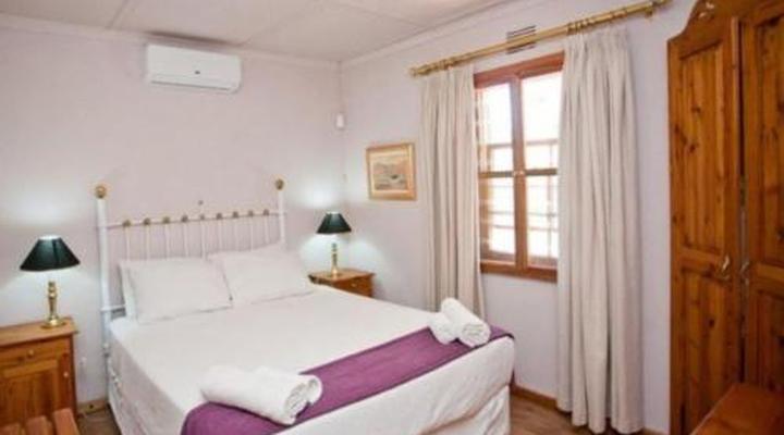 Red Stone Hills Holiday Farm