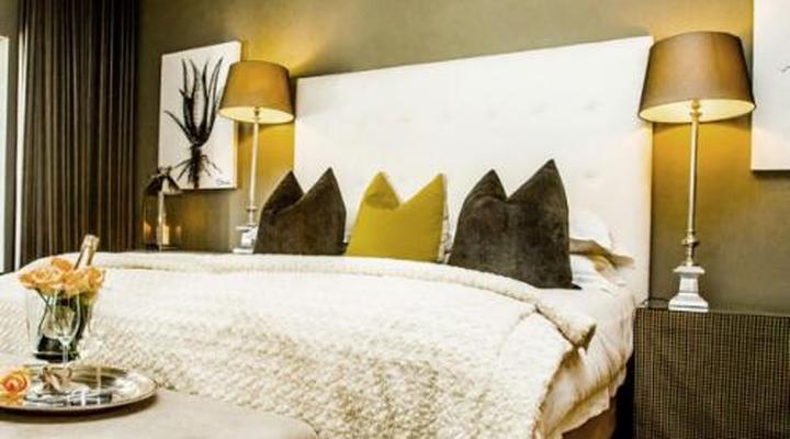 Lairds Lodge Country Estate