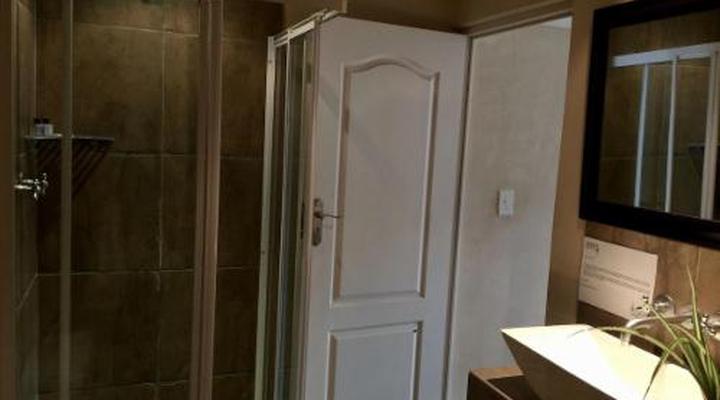 Harfield Guest Villa