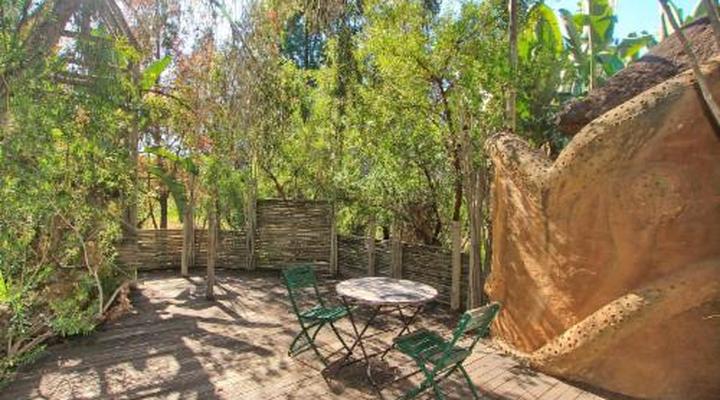 Hakunamatata Estate, Lodge & Venue