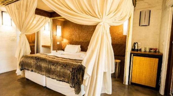 Hakunamatata Estate, Lodge & Venue