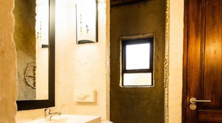 Hakunamatata Estate, Lodge & Venue