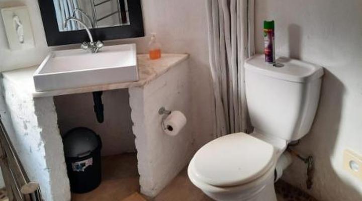 Hakunamatata Estate, Lodge & Venue