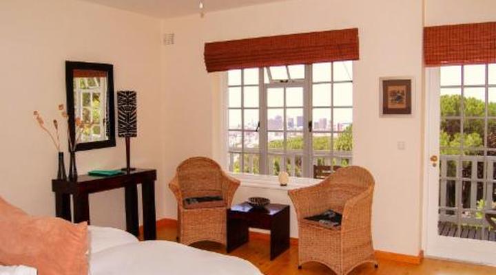 Cape Paradise Lodge and Apartments