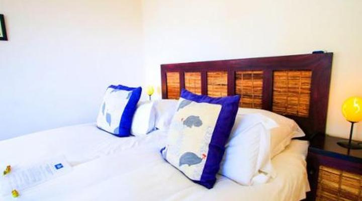 Cape Paradise Lodge and Apartments