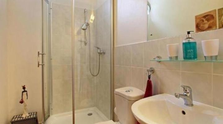 Cape Paradise Lodge and Apartments