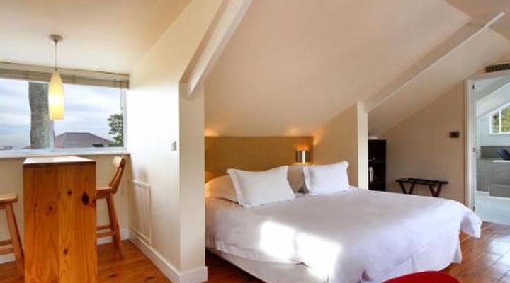 Cape Paradise Lodge and Apartments