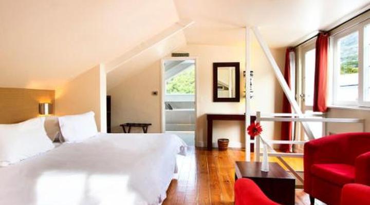 Cape Paradise Lodge and Apartments