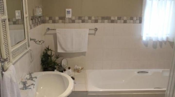 Blackwaters River Lodge