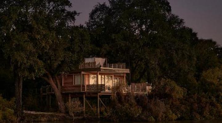 Victoria Falls River Lodge