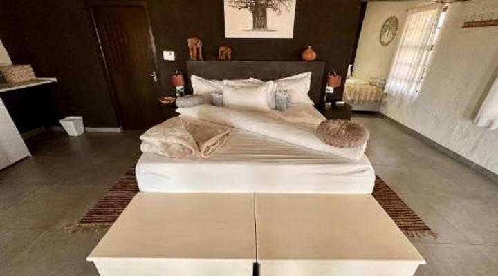 Daureb Isib Campsite and B&B