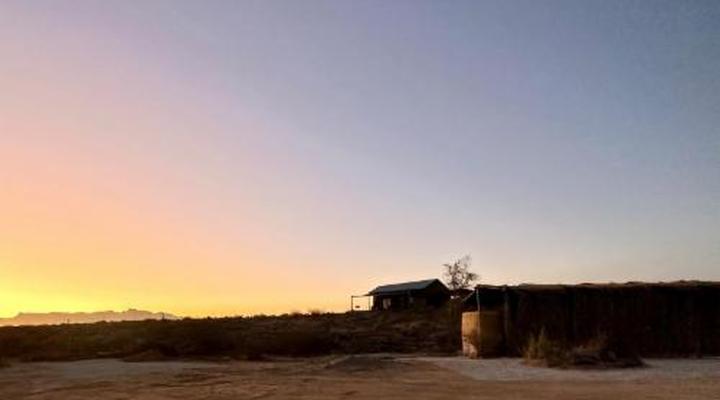 Daureb Isib Campsite and B&B